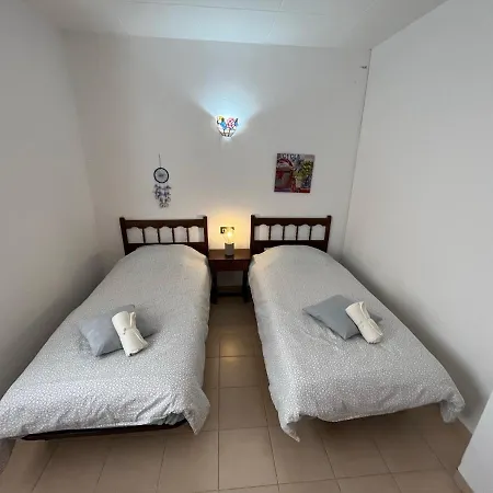 Casa Gonia * ריומאר
