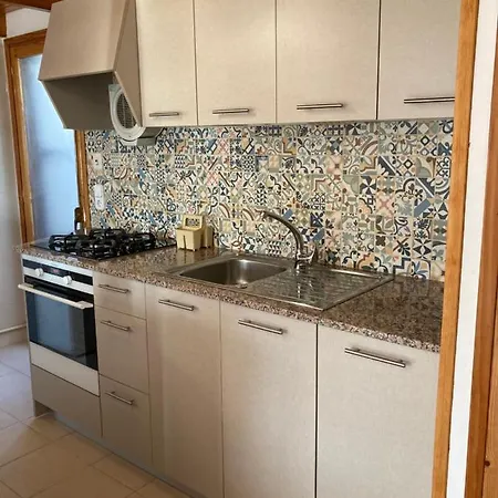 Casa Gonia בית נופש ריומאר